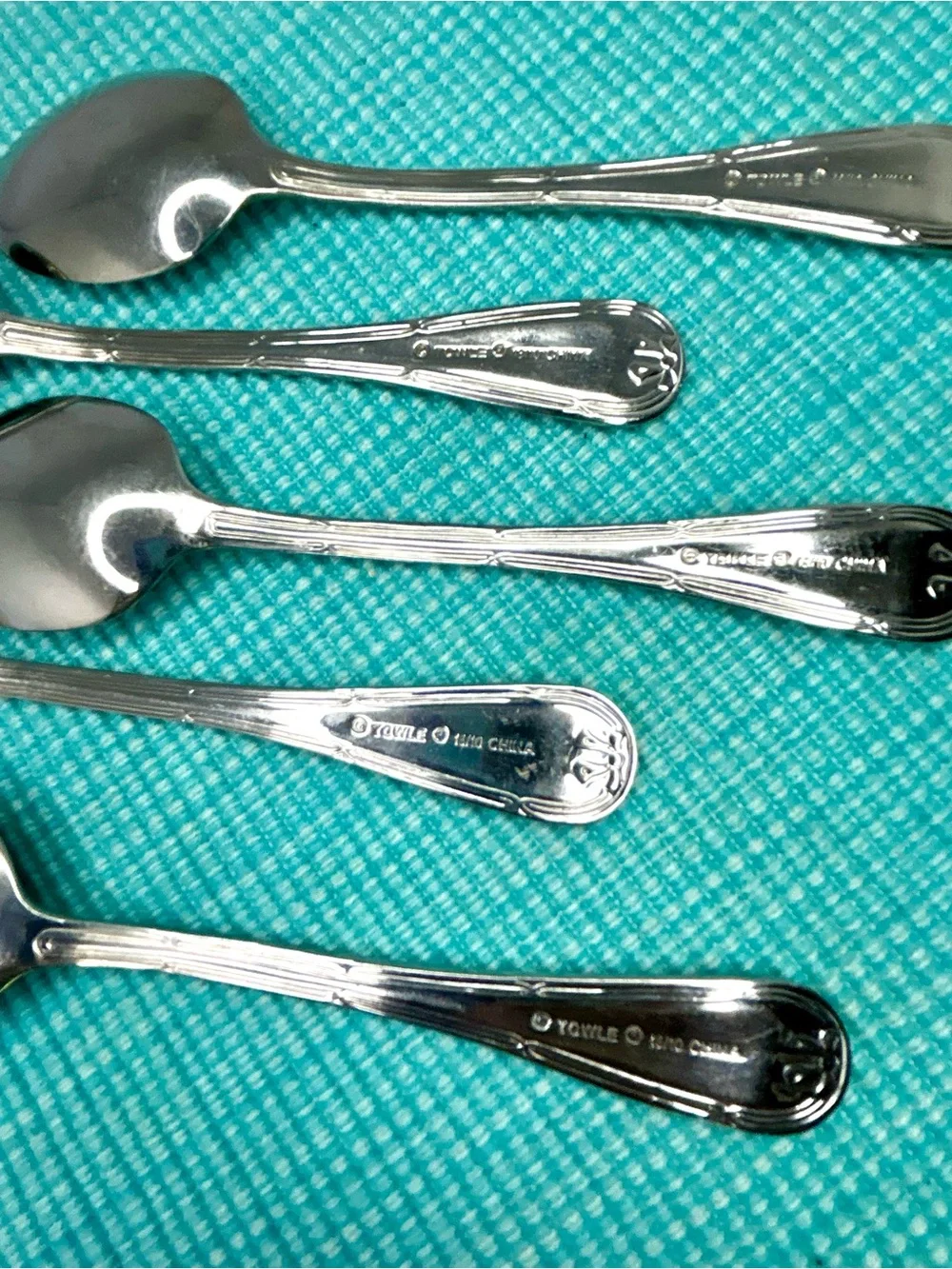 TOWLE TWS556 STAINLESS TEASPOON CHINA 5 spoons
